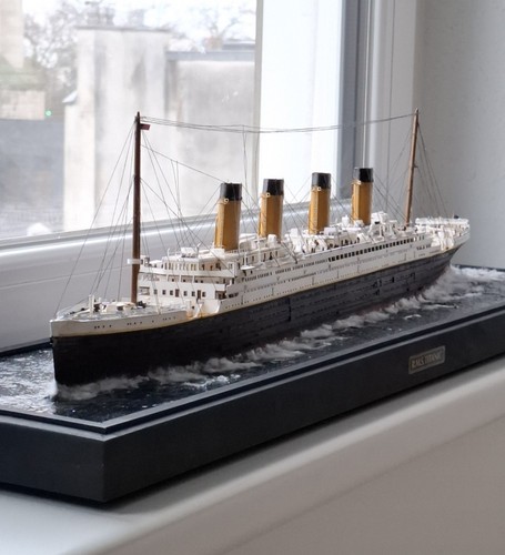 Rms titanic modell led - rms,