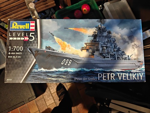 Revell petr velikiy 700 - petr, 1:700