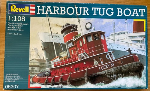 Revell 05207 harbour tug boat - 05207,
